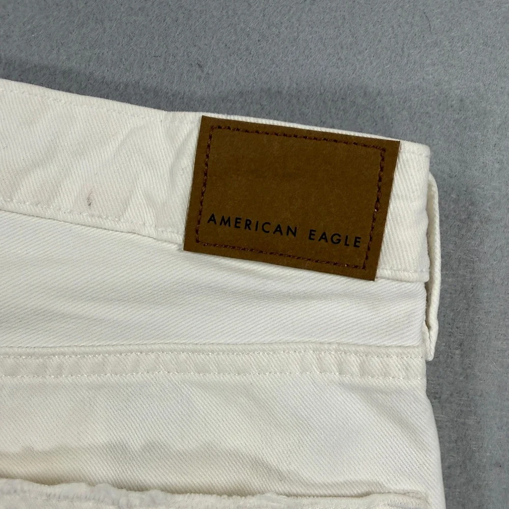 American Eagle Highest Rise Baggy Shorts Womens 8 29W White Distressed Denim NEW